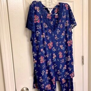 NWT 🛌  CHARTER CLUB BLUE FLORAL LACE TRIM SHORT SLEEVE PAJAMA SET Women L 12/14